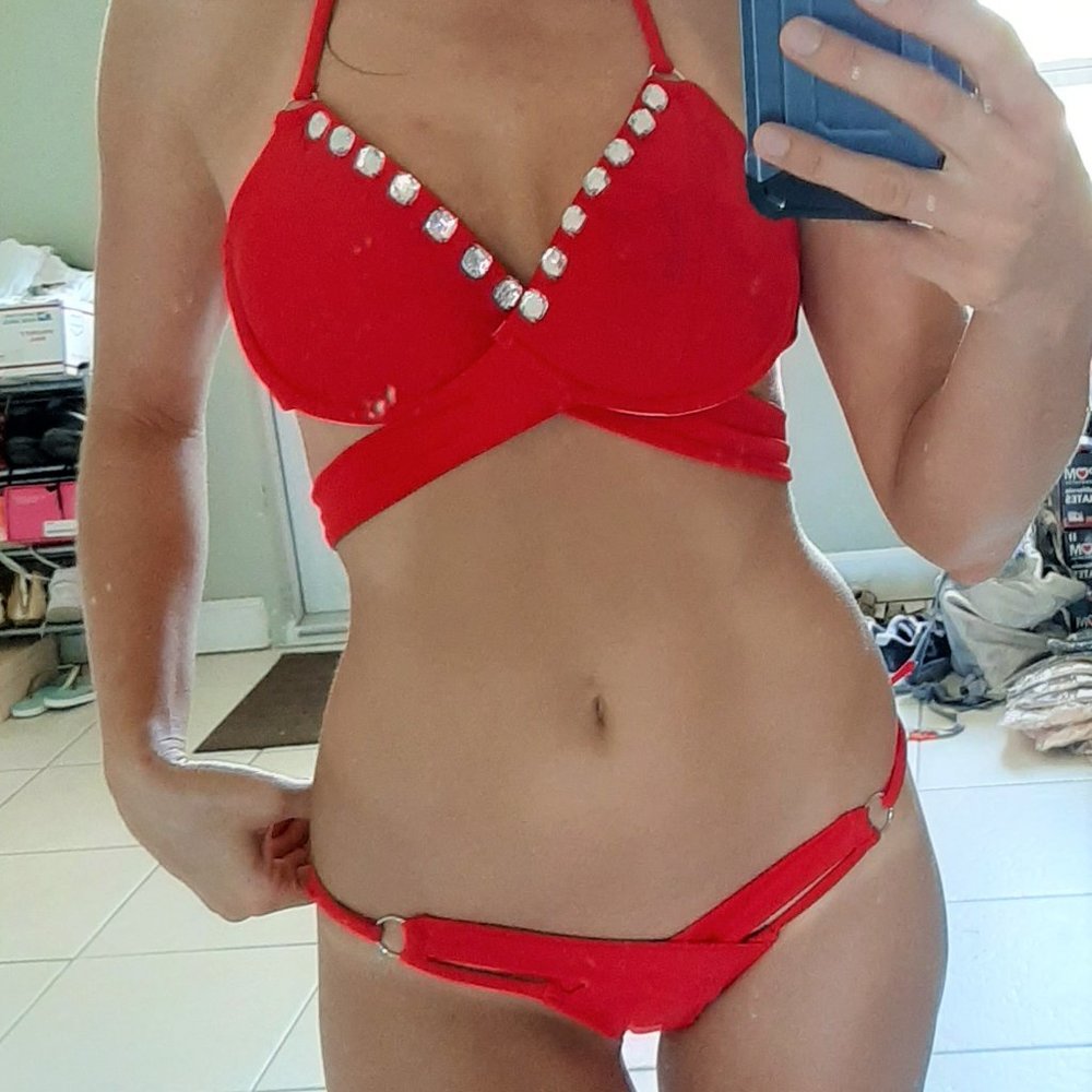 NWT Red Wrap Around Jeweled Bikini. - Picture 4 of 6